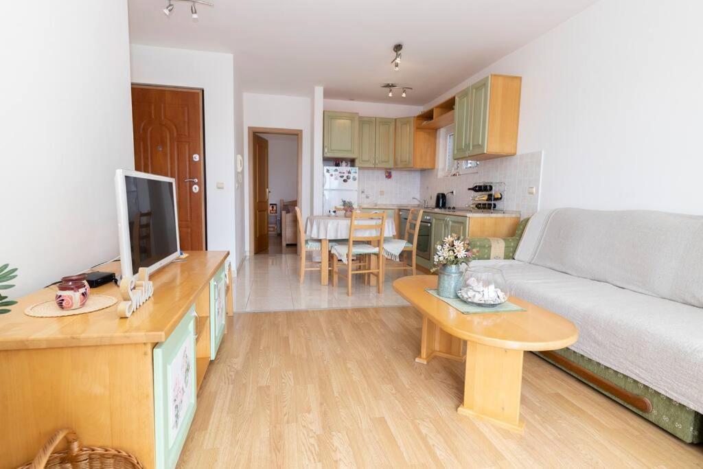 Smile Beach Family Apartman *