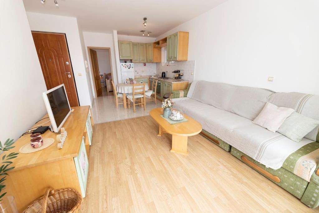 Smile Beach Family Apartman