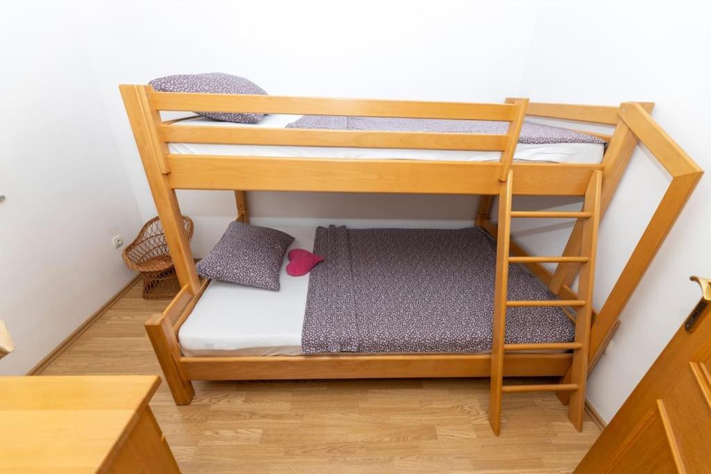 Smile Beach Family Apartament Makarska